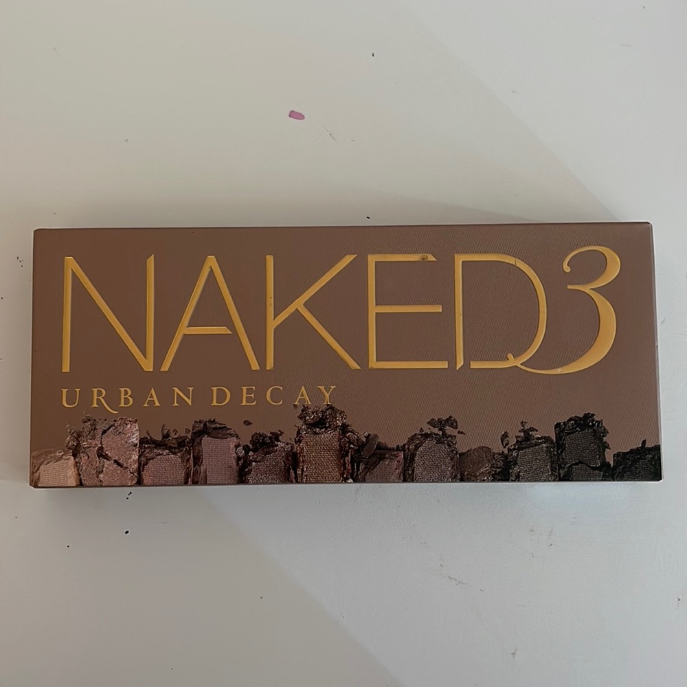 NEVER USED Urban Decay Naked 3 Eyeshadow Palette